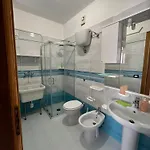 بيت للعطل Casa Stella Marina سانتا سيزاريا تيرمي